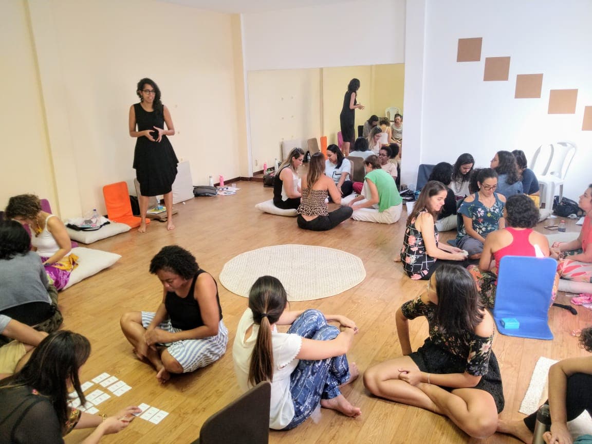 Turma reunida em uma imersão presencial da Konekti
